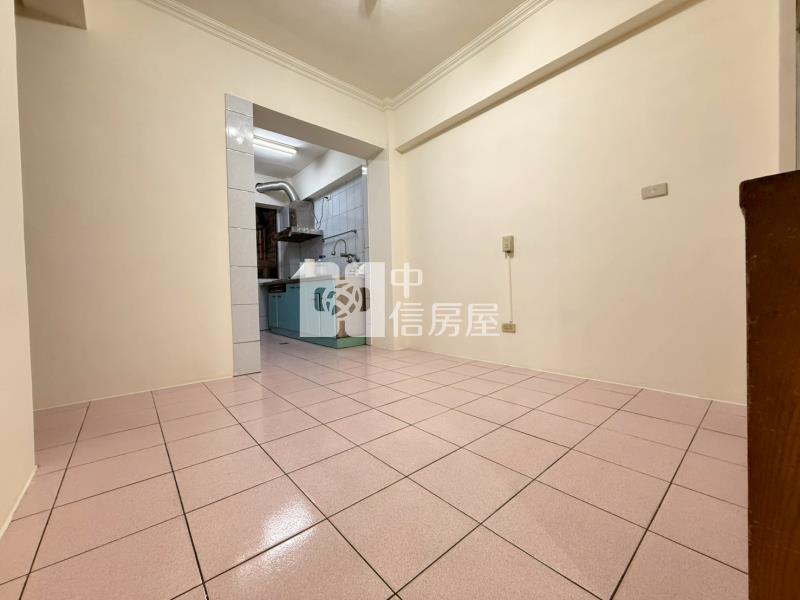 高工美村商圈樹義國小大三房房屋室內格局與周邊環境