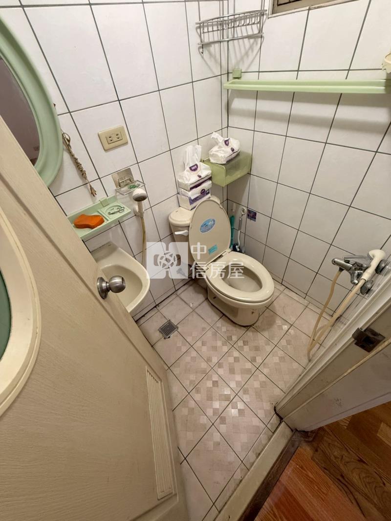 高工美村商圈樹義國小大三房房屋室內格局與周邊環境