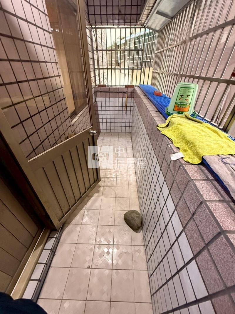 高工美村商圈樹義國小大三房房屋室內格局與周邊環境