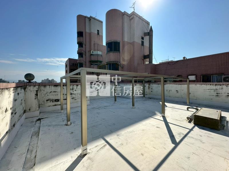 斗六中山路旁精裝華廈房屋室內格局與周邊環境