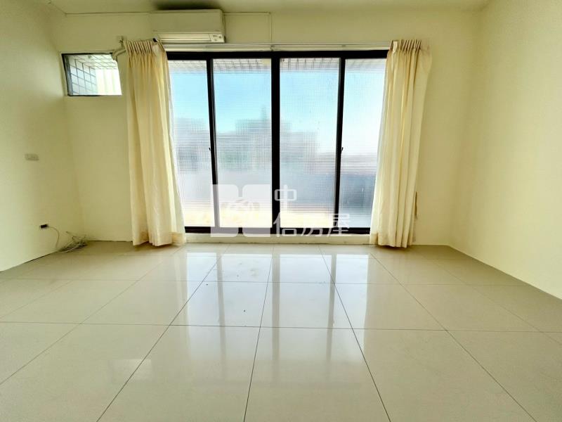 近央大超大3+4+5樓+B1車庫房屋室內格局與周邊環境