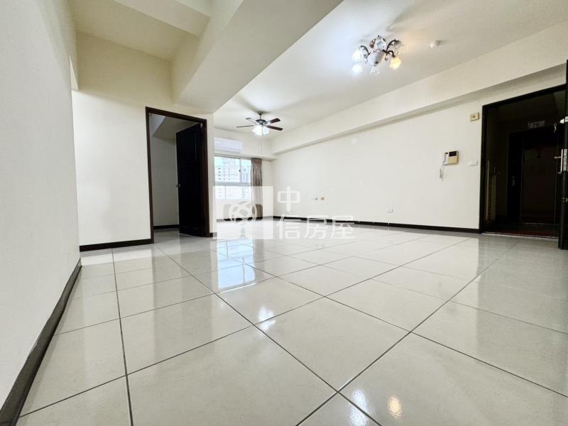 永豐高中超值二房車位房屋室內格局與周邊環境