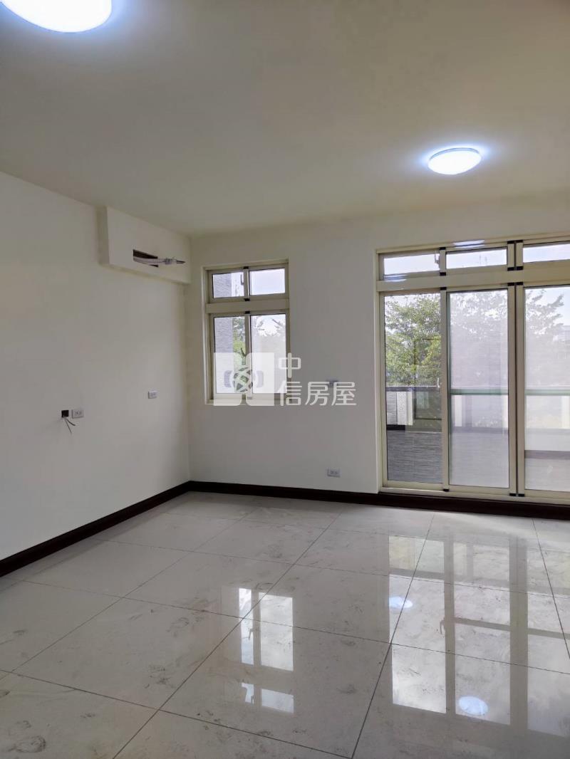 楊梅秀才路超大地坪別墅房屋室內格局與周邊環境