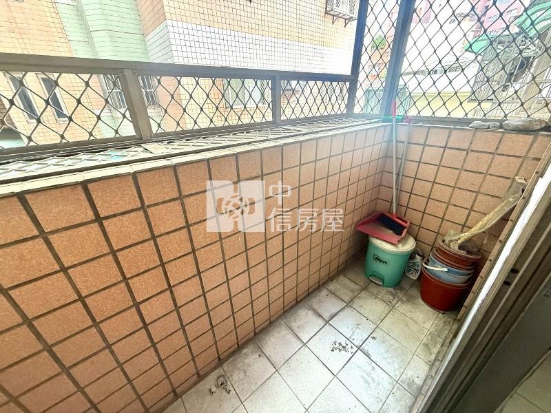 五權車站低總價樓店房屋室內格局與周邊環境