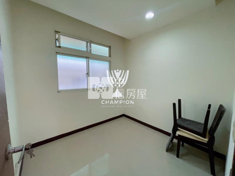 【冠軍】國城最前區五樓三房房屋室內格局與周邊環境