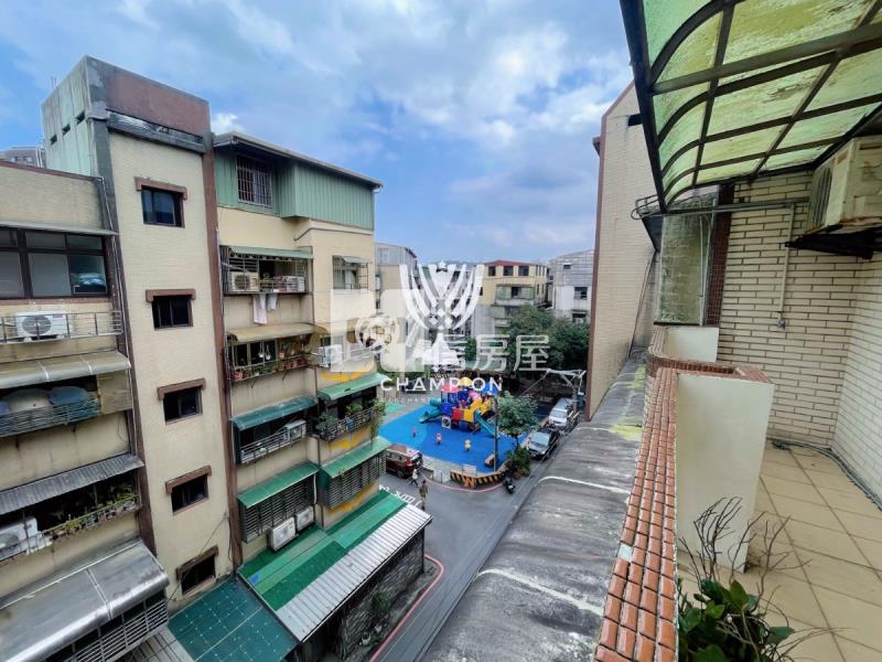 【冠軍】國城最前區五樓三房房屋室內格局與周邊環境