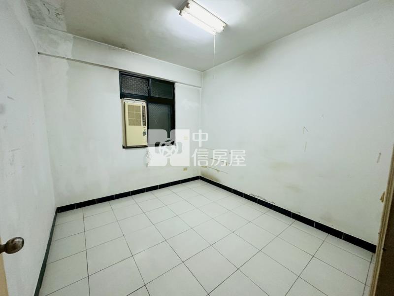 ▲信二路超級大戶房屋室內格局與周邊環境