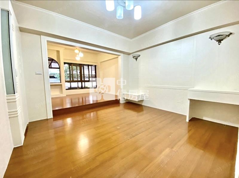 樹孝華宮庭園四房平車房屋室內格局與周邊環境