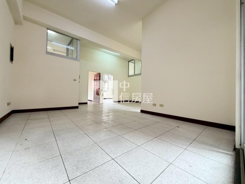 工學商圈低總價2+1房機下車位房屋室內格局與周邊環境