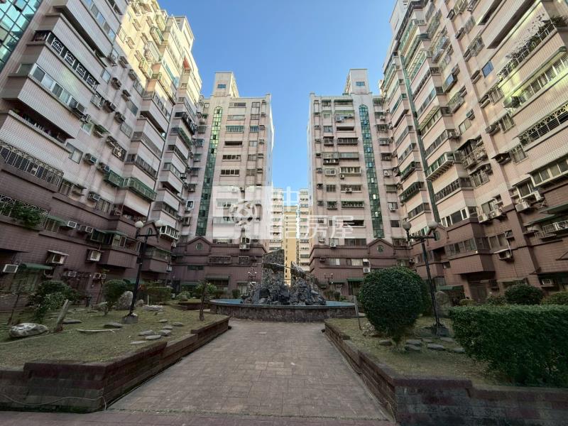 桃園藝文特區捷運G11三房車房屋室內格局與周邊環境