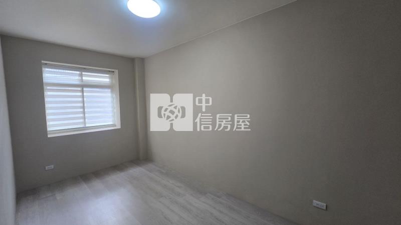 (A)中壢車站家樂福整新 3+1房(車位輪抽)公寓(中信卓越團隊)房屋室內格局與周邊環境