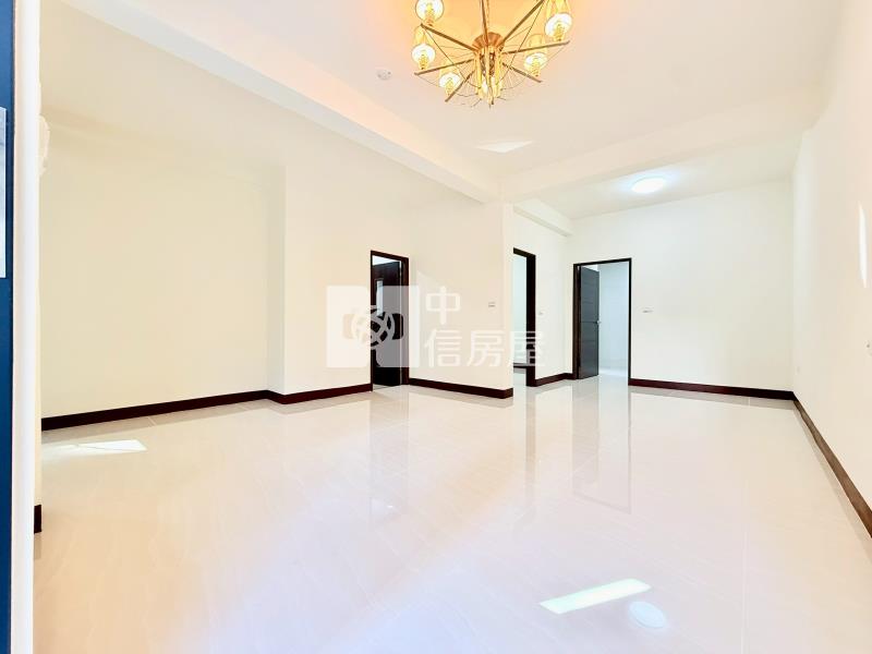 北太平臨路孝親日系車庫透天房屋室內格局與周邊環境