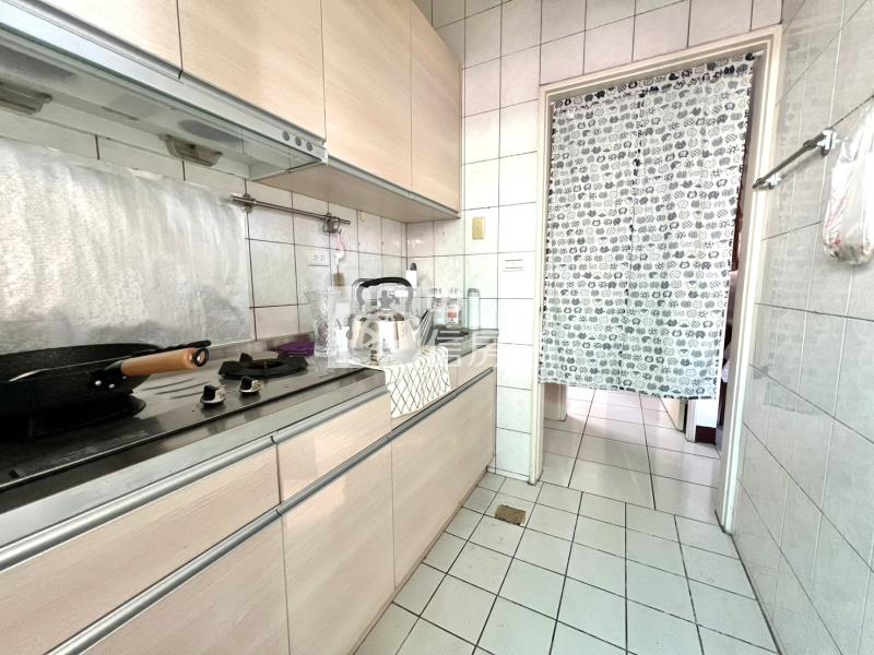 生活皇家三房平車(專任)房屋室內格局與周邊環境