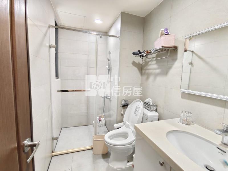 華勛禮昂電梯2房車房屋室內格局與周邊環境