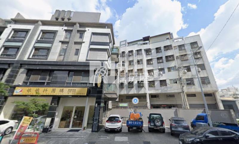 樹孝商圈大地坪輕屋齡金透店房屋室內格局與周邊環境