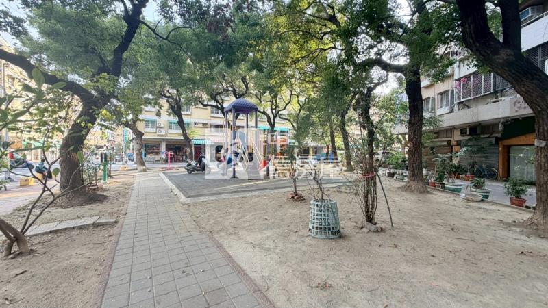 林森路商圈三房樓寓房屋室內格局與周邊環境