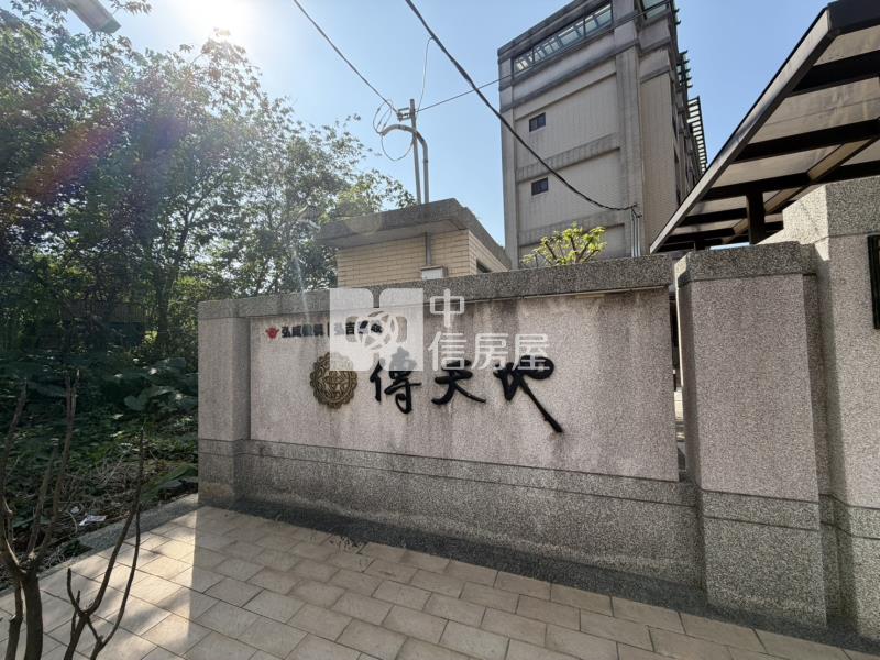 楊梅市中心地段雙車位美別墅房屋室內格局與周邊環境