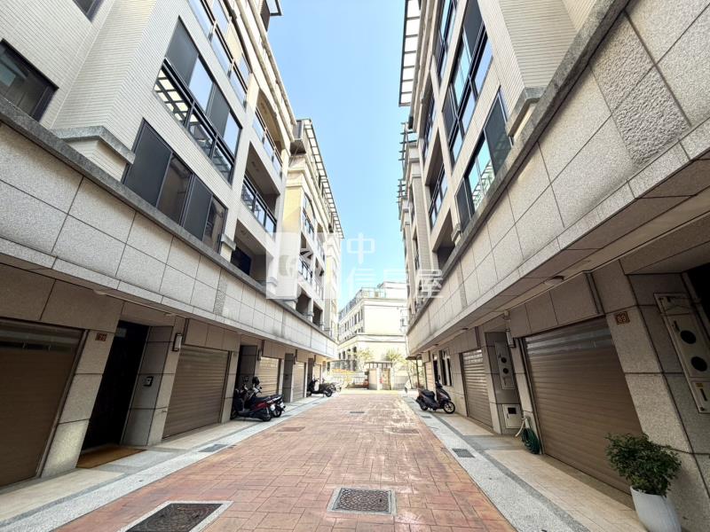 楊梅市中心地段雙車位美別墅房屋室內格局與周邊環境