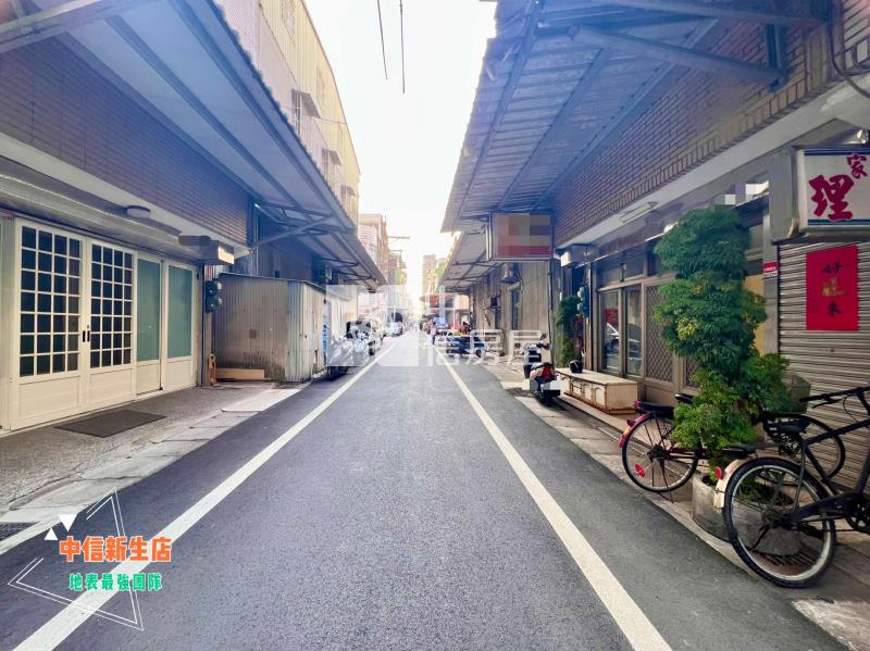 部桃愛買高城市場旁透天店面房屋室內格局與周邊環境