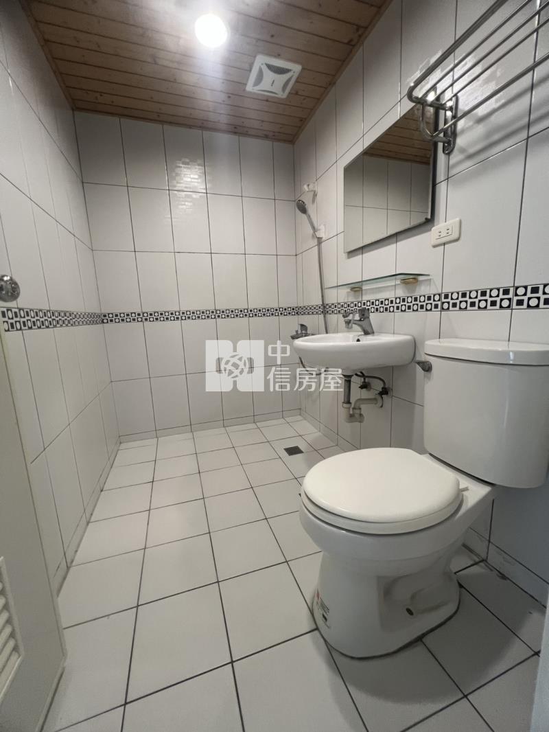 永康溫馨園車位華廈房屋室內格局與周邊環境