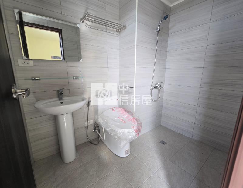 后科1時代全新雙車美墅房屋室內格局與周邊環境