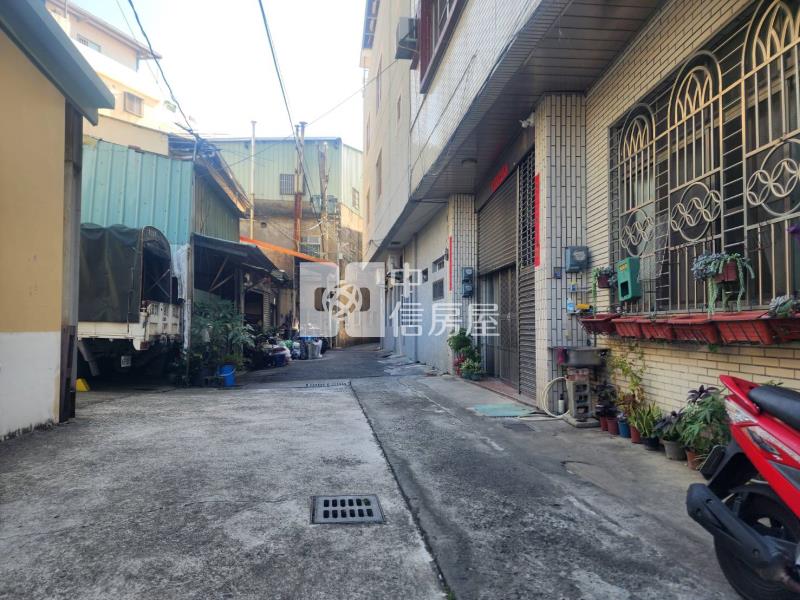 豐原百坪建地買地送屋房屋室內格局與周邊環境