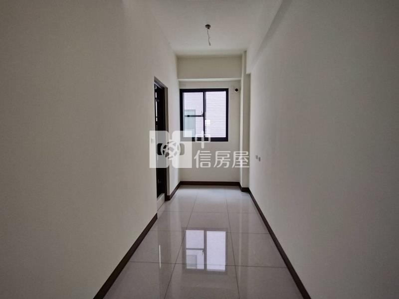 新營太子路全新透天車墅A房屋室內格局與周邊環境