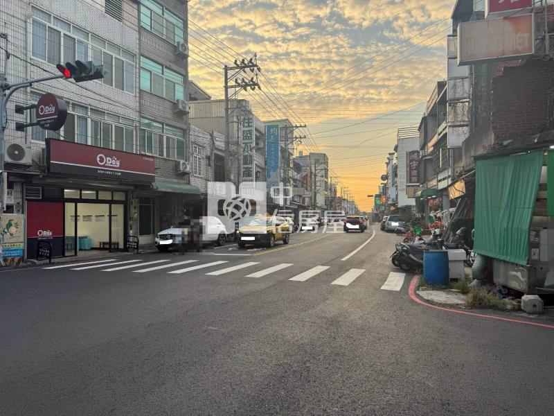 中正西角住店房屋室內格局與周邊環境