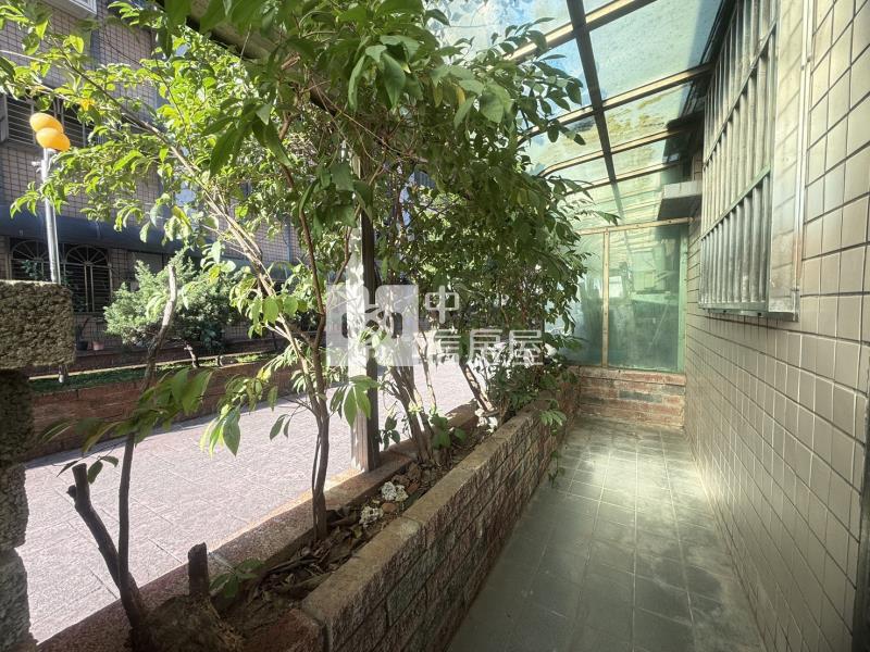 (獨家專賣)599-稀有低總價名座花園1樓3+1房【中信王牌】房屋室內格局與周邊環境