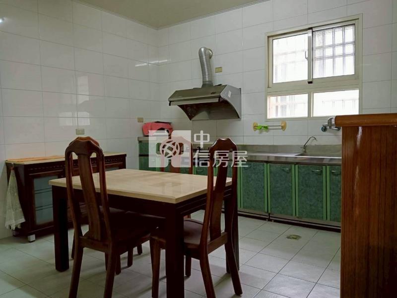 虎科宿舍店面兩棟房屋室內格局與周邊環境