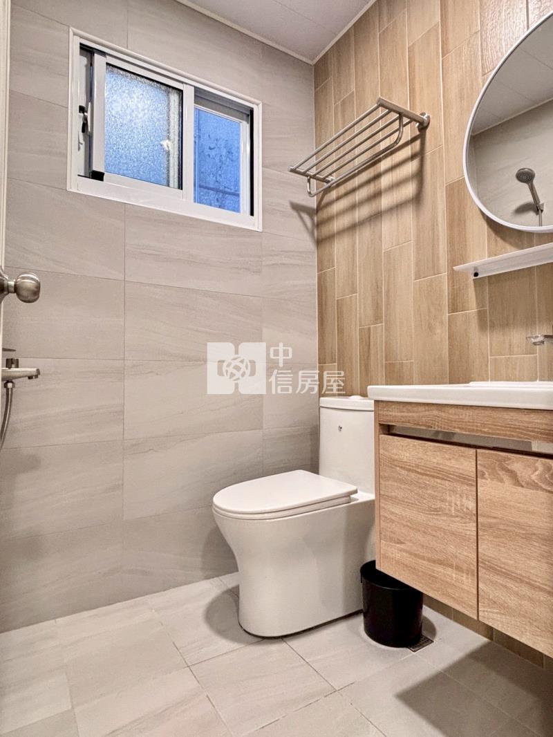 南工全新裝潢透天店住房屋室內格局與周邊環境