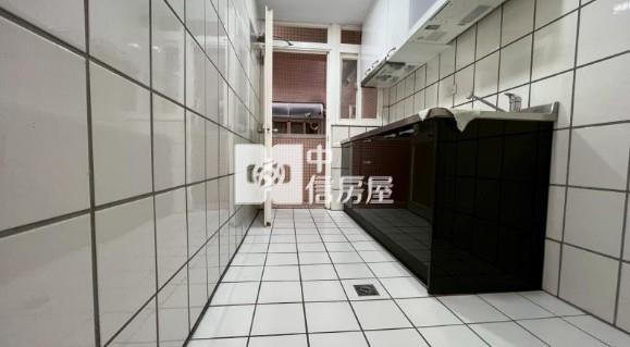 楊梅比佛利電梯美3房房屋室內格局與周邊環境