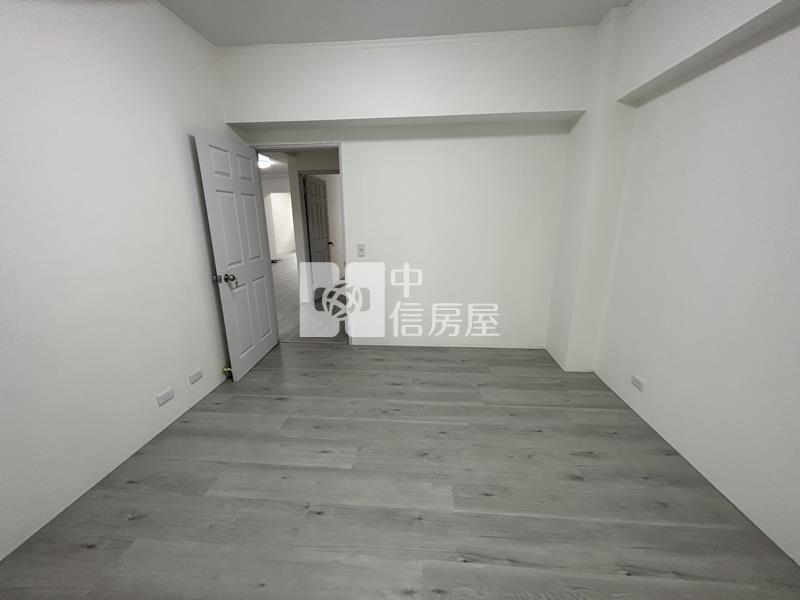 安坪超大坪數之三房大樓房屋室內格局與周邊環境