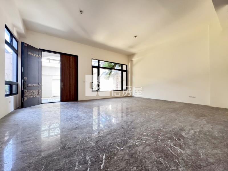 中興新村首區電梯別墅房屋室內格局與周邊環境