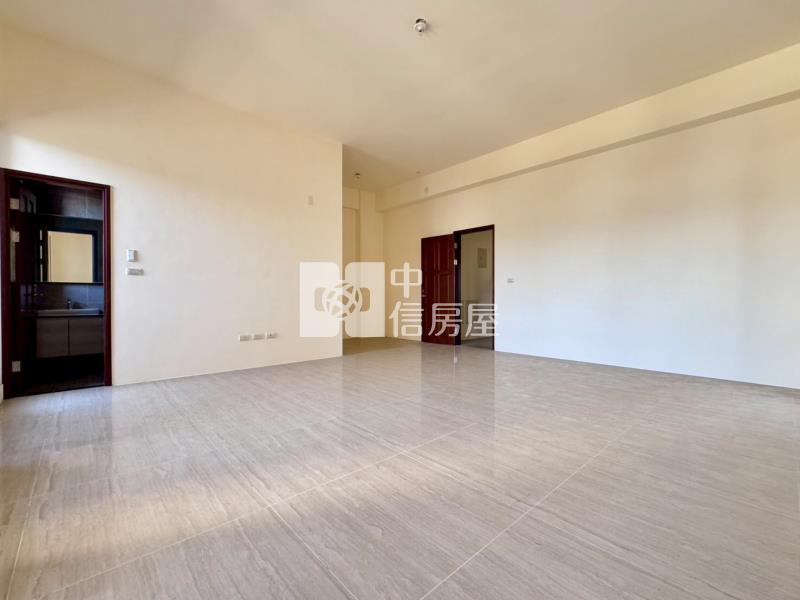 中興新村首區電梯別墅房屋室內格局與周邊環境