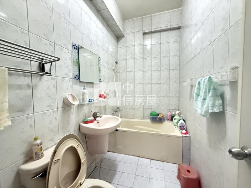 專-近永康國中透天店住房屋室內格局與周邊環境