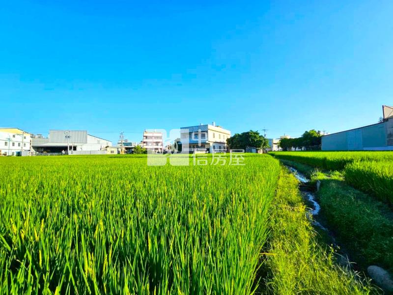 昌平路五段巷內都計內大地坪農地房屋室內格局與周邊環境