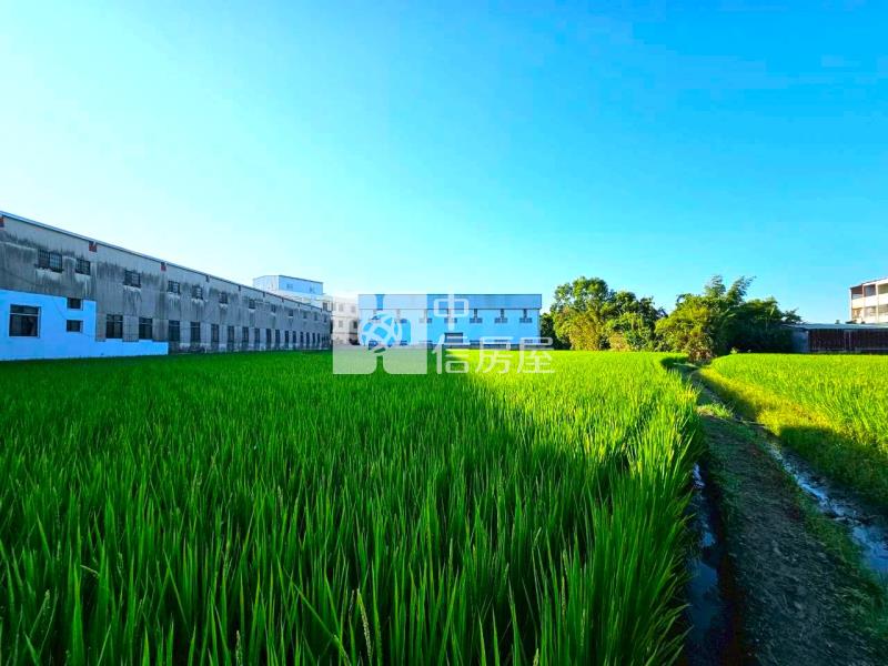 昌平路五段巷內都計內大地坪農地房屋室內格局與周邊環境