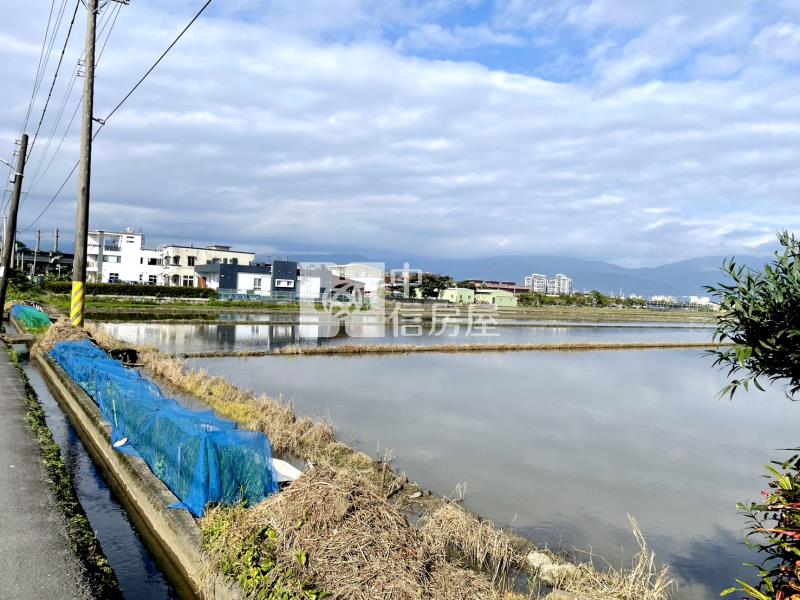 高鐵蛋黃區域內置產用地房屋室內格局與周邊環境