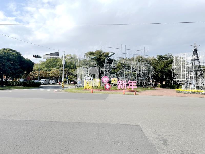 高鐵蛋黃區域內置產用地房屋室內格局與周邊環境