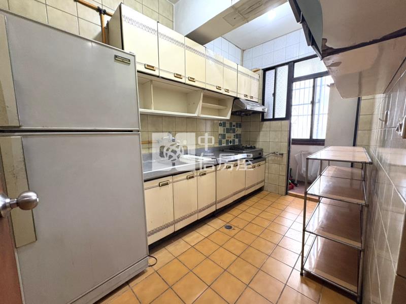 北屯市場旁大三房A房屋室內格局與周邊環境