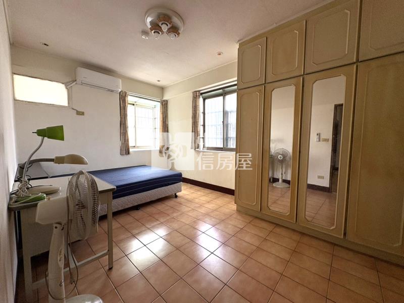 北屯市場旁大三房A房屋室內格局與周邊環境