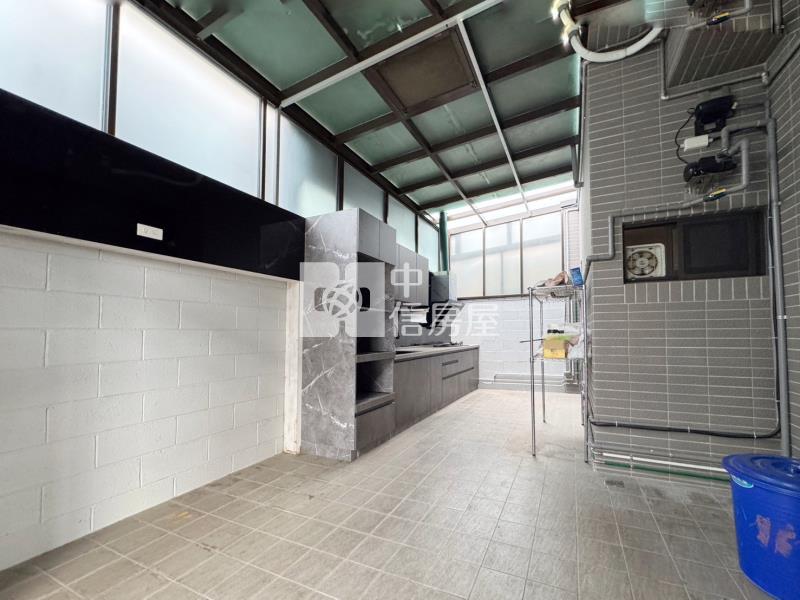 近66南勢國小.天然瓦斯.大地坪69坪雙車位電梯別墅房屋室內格局與周邊環境