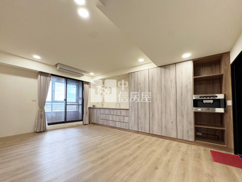 近66南勢國小.天然瓦斯.大地坪69坪雙車位電梯別墅房屋室內格局與周邊環境