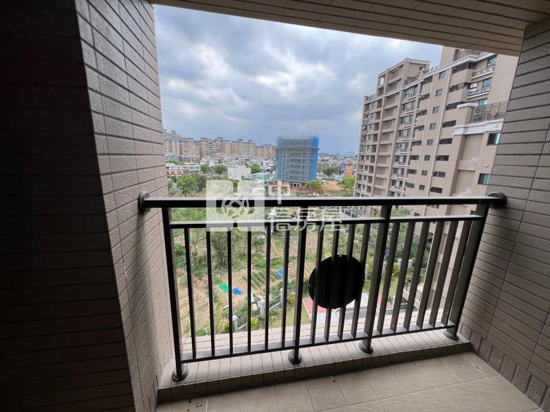 光合市2+1房車房屋室內格局與周邊環境