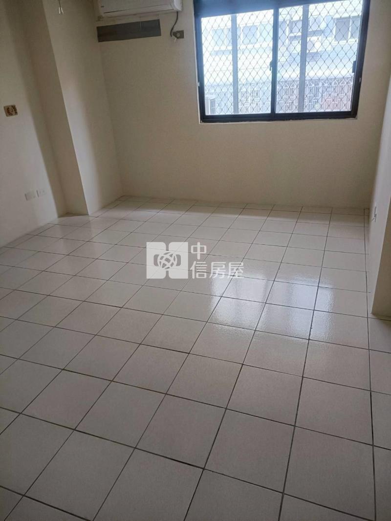 核心地段公益路&向上路高機能商圈大三房房屋室內格局與周邊環境