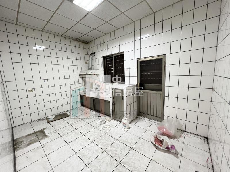 【豐禾】忠福商圈稀有透天房屋室內格局與周邊環境