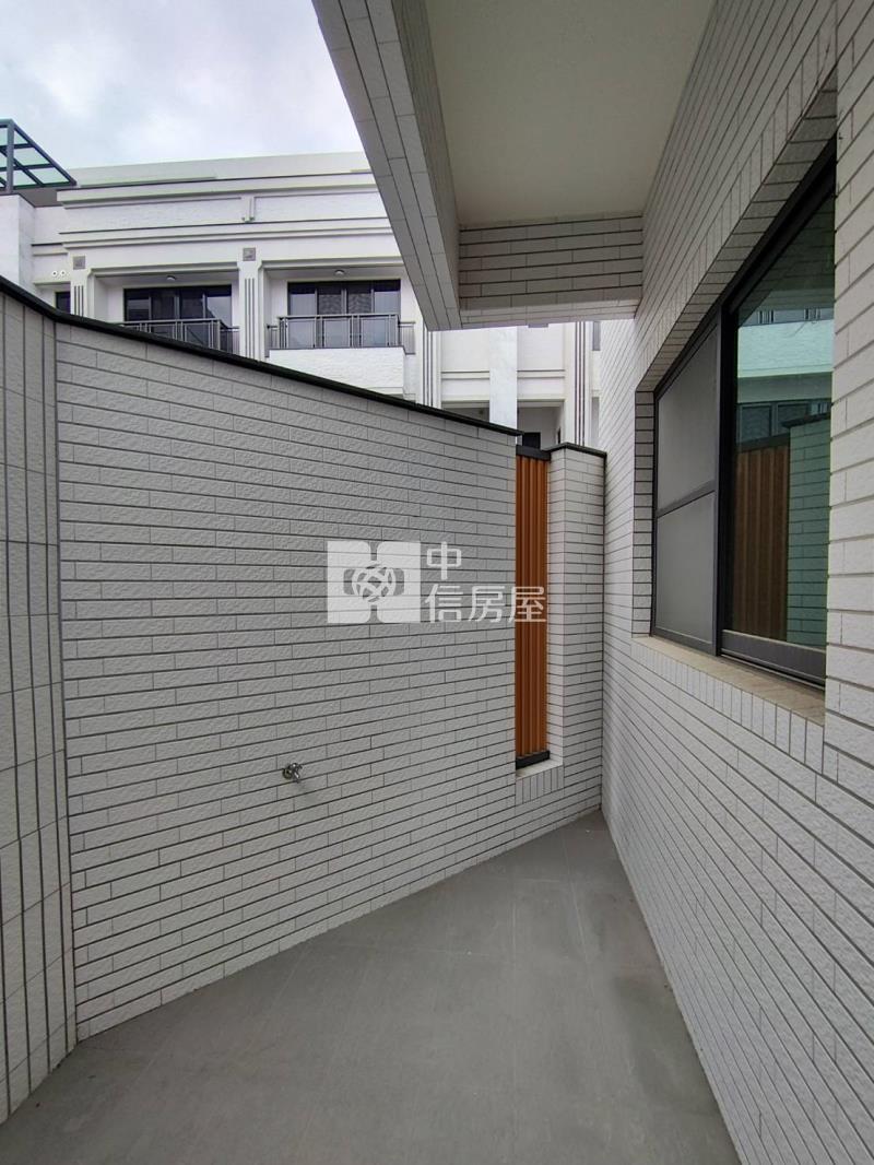 新營太子路全新透天車墅E房屋室內格局與周邊環境