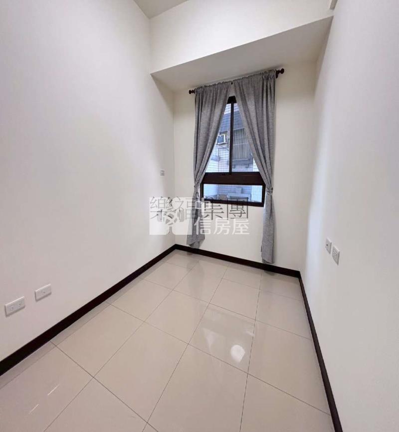 (鼎泰鑫聚)首選鼎泰鑫聚輕屋齡三房美屋附車位房屋室內格局與周邊環境