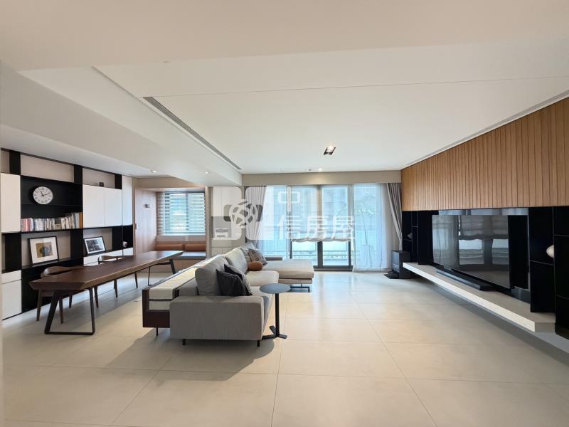 一中中醫精裝4改3房平車房屋室內格局與周邊環境